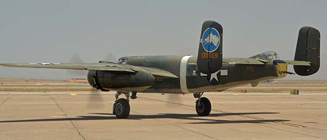 North American B-25J Mitchell NL3476G Tondelayo